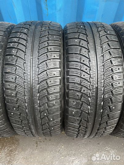 Gislaved Nord Frost 5 225/50 R17 98T