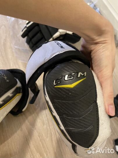 Налокотники хоккейные small CCM