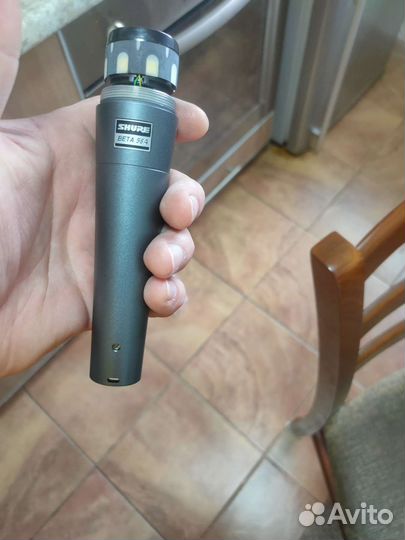 Студийный микрофон shure beta 58