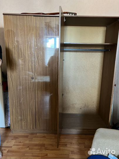 Шкафы шифонеры бу