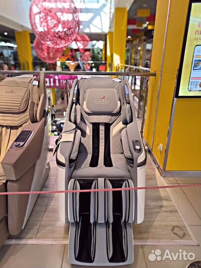 Массажное кресло Casada Pollux