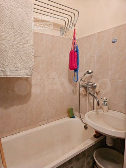 Комната 18 м² в 2-к., 17/17 эт.