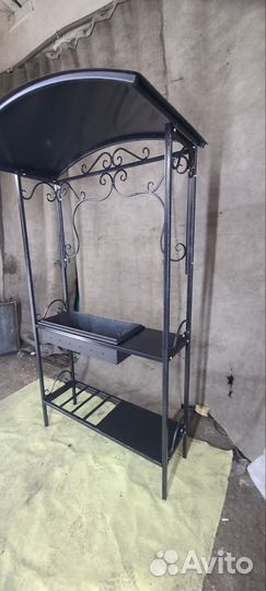 Мангальная зона под крышей