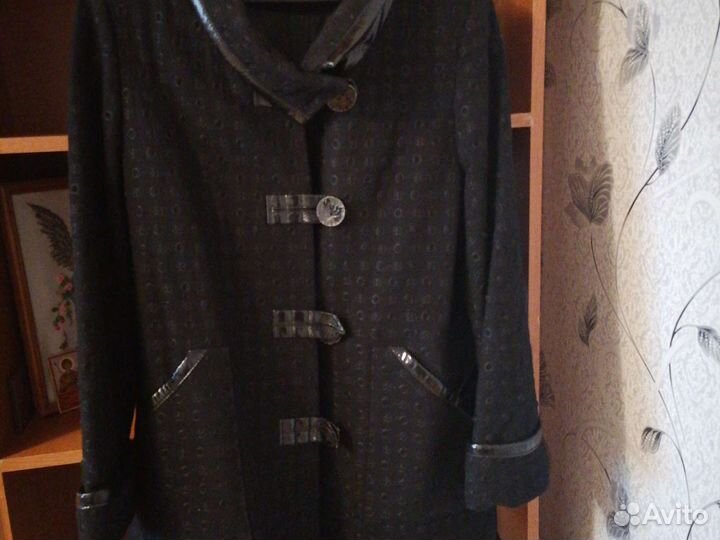 Пальто женское 48