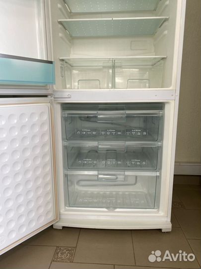 Холодильник siemens