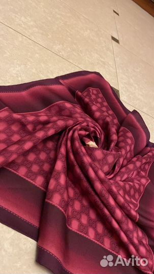Платок Gucci