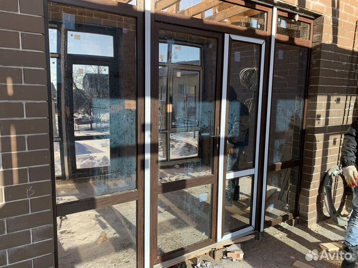 Пластиковая дверь с ламинацией