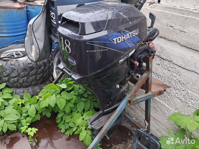 Продам Тохатсу 18 4х тактный купить в Выборге | Транспорт | Авито