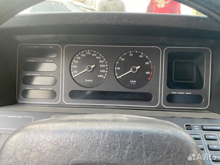 Щиток приборов Jaguar XJ6 XJ40