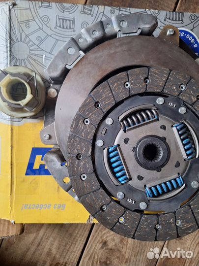 Продам сцепление на ниву 21213