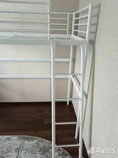 Кровать чердак IKEA свэрта