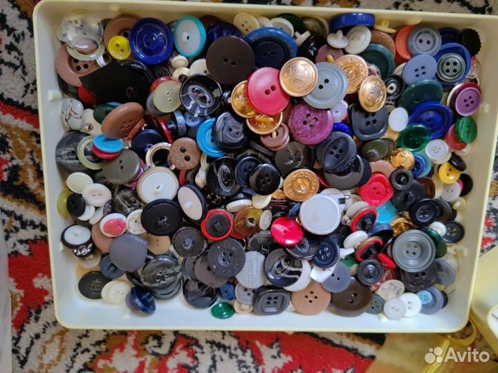 Пуговицы