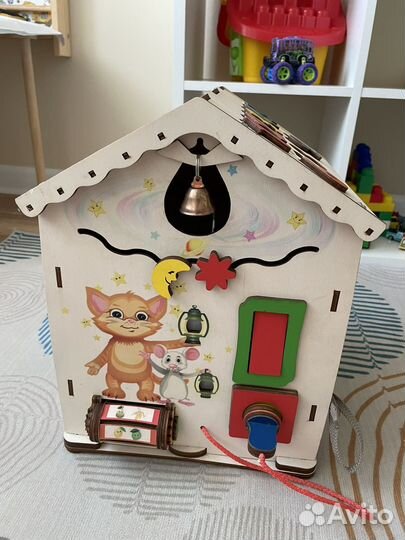 Бизиборд бизидом