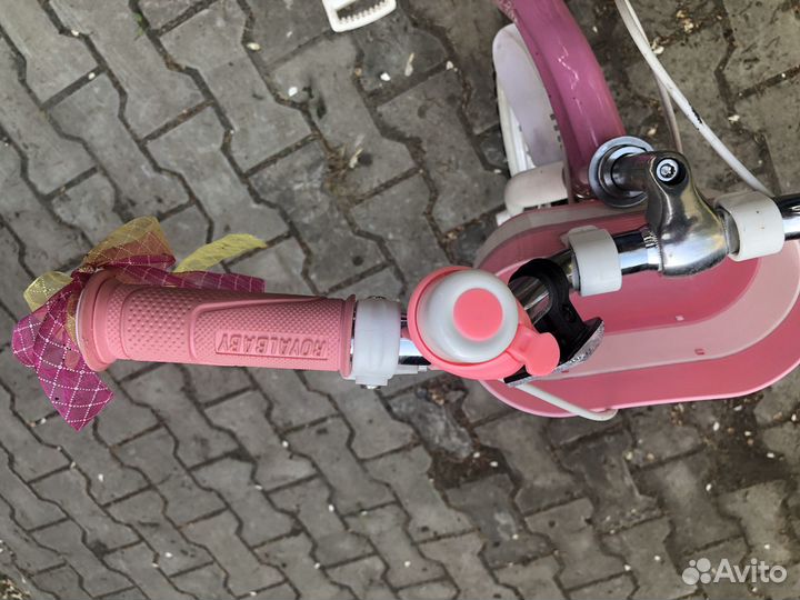 Детский велосипед Royal Baby Little Swan New 16