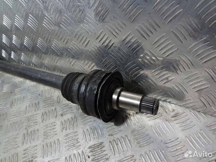 Привод полуось задняя Мерседес w204 w207 c207