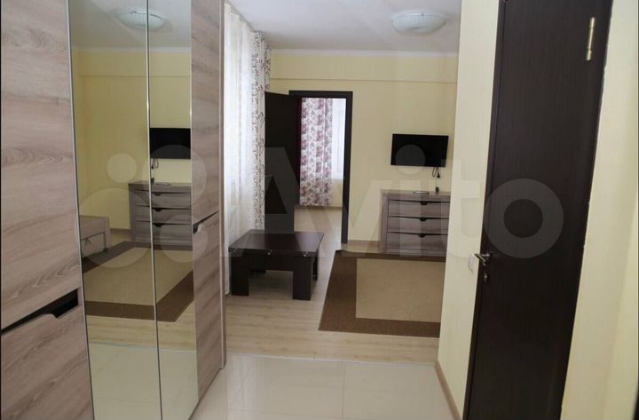 Комната 25 м², 1/3 эт.