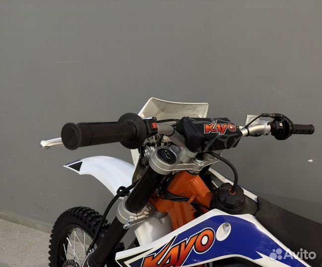 Мотоцикл эндуро Kayo K4 MX Витрина