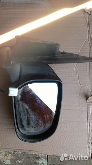 Боковое зеркало б/у для mazda tribute 2001 г.в