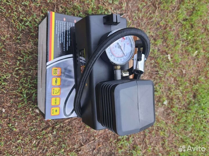 Компрессор воздушный автомобильный