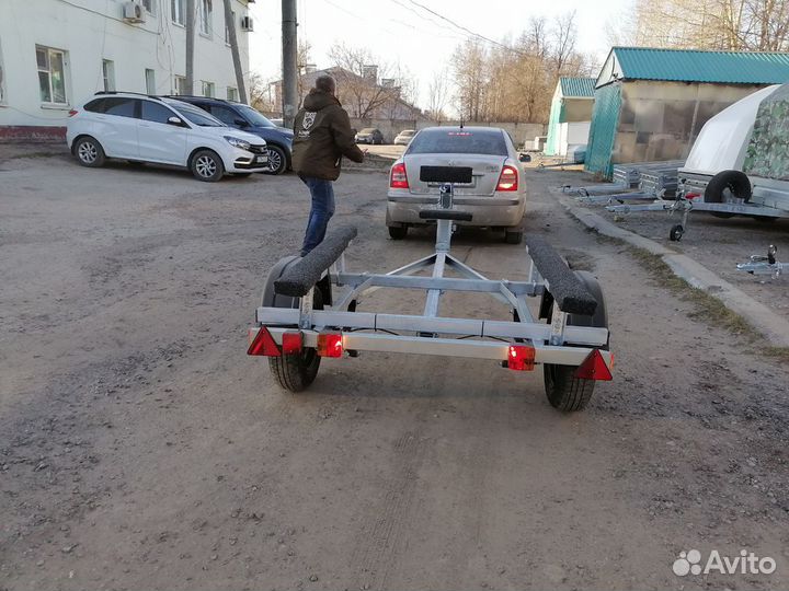 Прицеп лодочный с опорным колесом. Запчасти