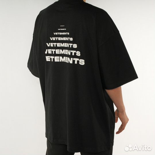 Футболка Vetements Pyramid