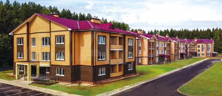 2-к. квартира, 52 м², 1/3 эт.