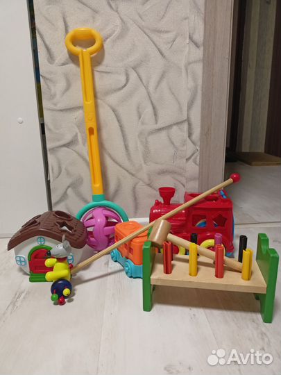 Развивающие игрушки