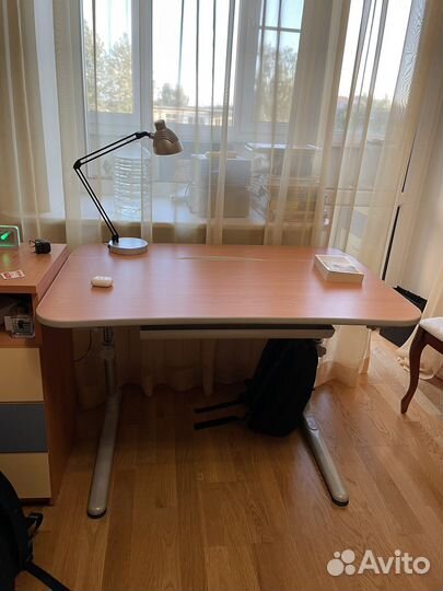 Растущая парта со стулом