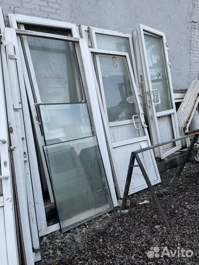Двери пластиковые б/у без коробок
