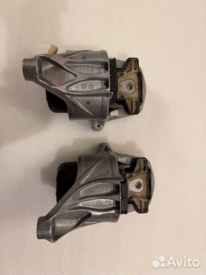 Опоры подушки двигателя Audi Q5L Q7 лев прав