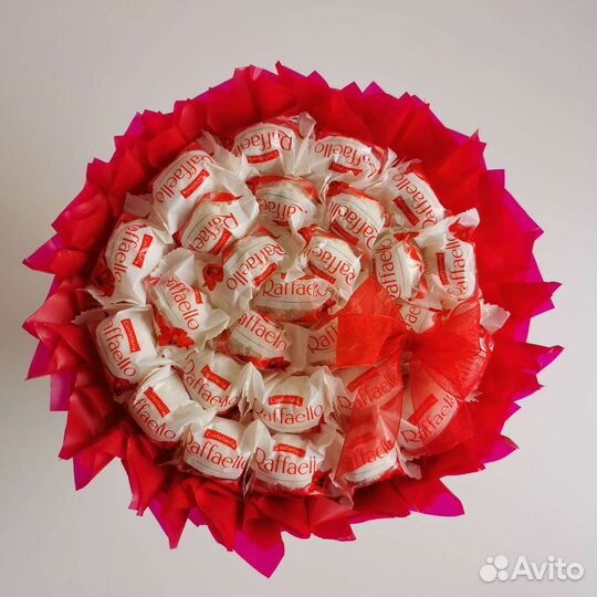 Букет из Raffaello / Букет из конфет