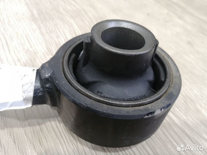 Рычаг передний левый нижний Toyota Crown JZS151