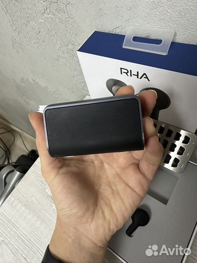 Беспроводные наушники RHA
