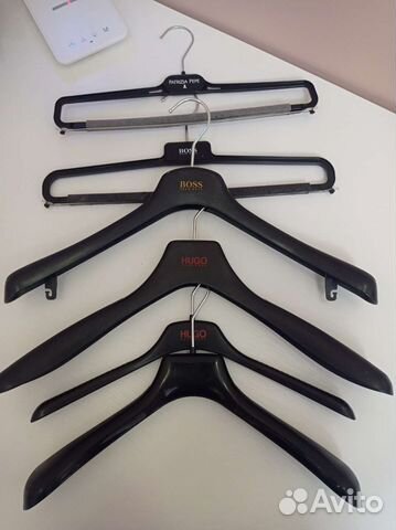 Вешалки плечики