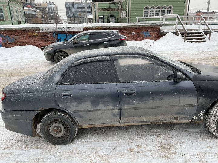 Toyota Carina 1.5 AT, 1993, 400 000 км