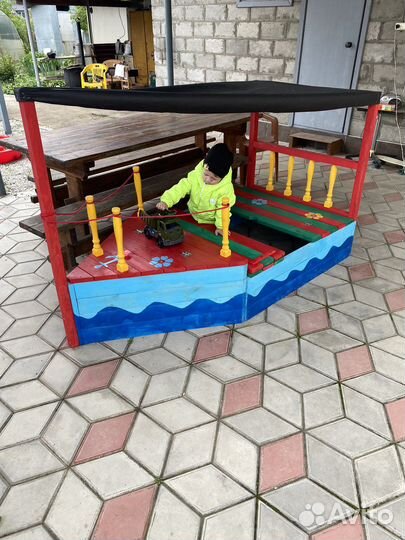Детская песочница