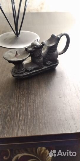 Старинный подсвечник