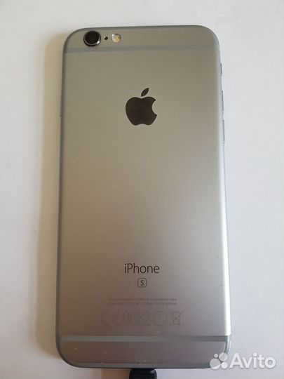 iPhone 6S, 64 ГБ