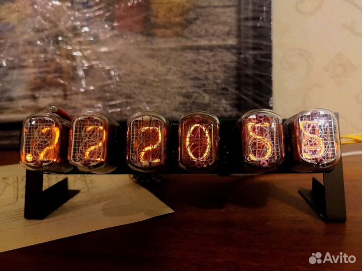 Часы на газоразрядных лампах ин-12