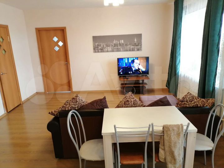 2-к. квартира, 60 м², 5/10 эт.