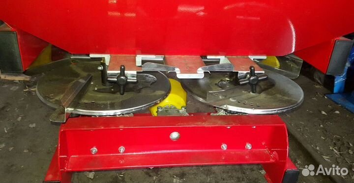 Разбрасыватель удобрений Agrohasat AHTC-1000, 2012