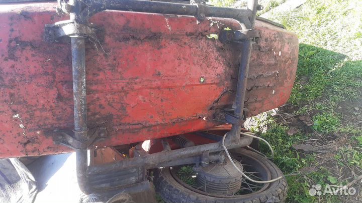 Боковой прицеп к мотоциклу