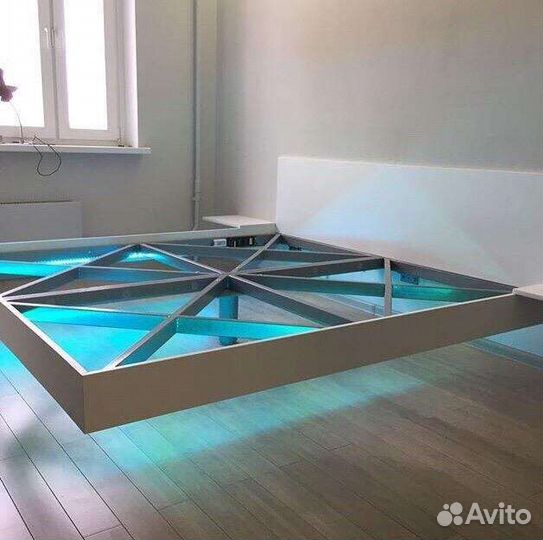 Парящая кровать