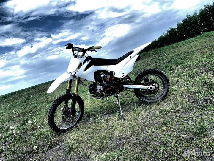Sssr Atom 125