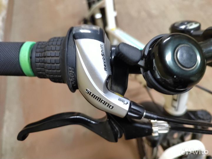 Велосипед подростковый GT Laguna 24