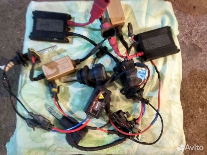 Би-ксенон комплект