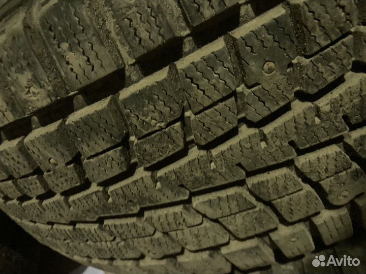 Dunlop SP Winter Ice 01 265/65 R16