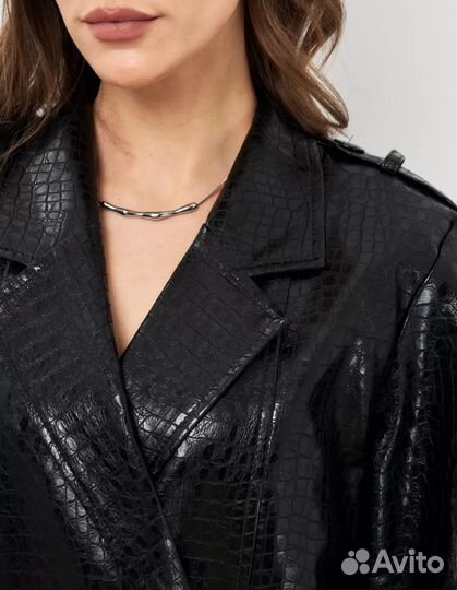 Плащ женский