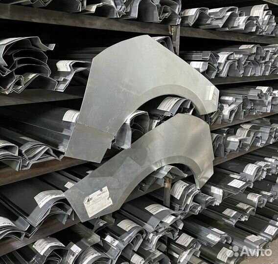 Арка правая Toyota Corolla E120 купе 2000-2007