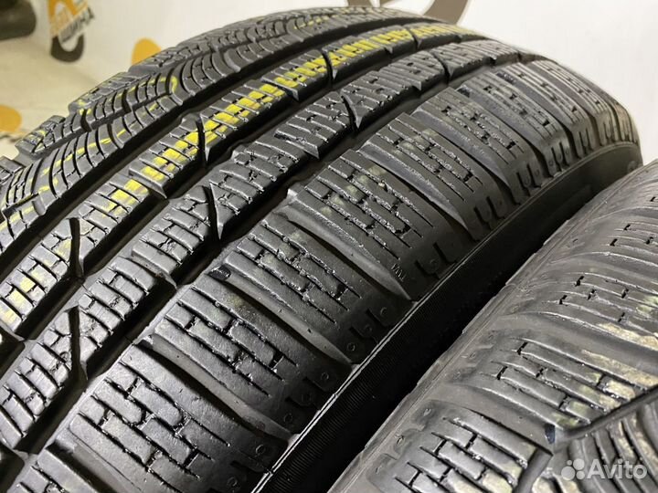 Pirelli Winter Sottozero 210 Serie II 225/50 R18